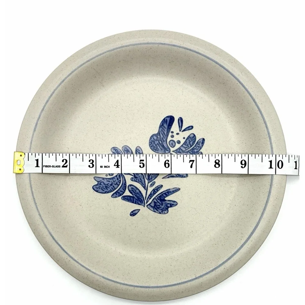 Pfaltzgraff Yorktowne Dinner Plate 10.5